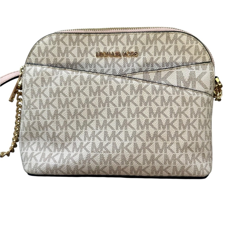 Jet Set Travel Medium Logo Dome
Crossbody Bag - white and gold